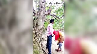 Desi village randi outdoor mein maje mein chud gayi