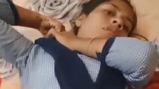 Teacher ke sath sex karti hui Indian college girl