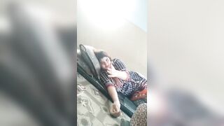 Chubby Paki girl ki sexy nangi video bf ne banayi