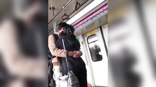 Delhi Metro ko oyo room bana kar sex karte couple