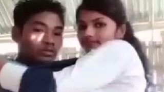 Cute college girl ki chudai ki mms