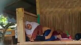 Assamese couple ki outdoor desi chudai ki leaked mms